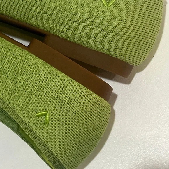 Vivaia Square-Toe Knit Mary Jane Flats Buckle Strap Green Size 8 EUR38 NWOT - Picture 8 of 9